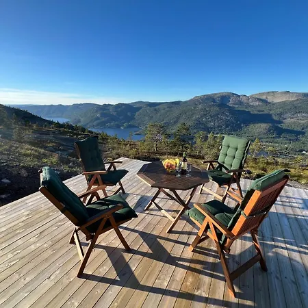 Phenomenal View Over And Vravatn Nyaraló